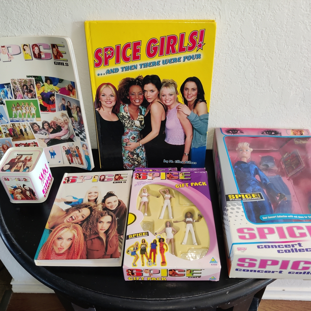 Spice Girls Collectible Set